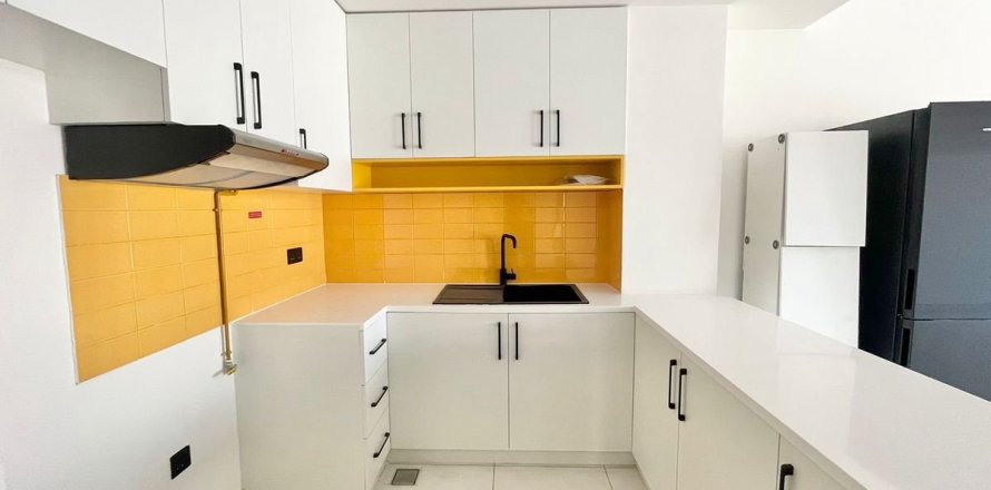 2 bedrooms Apartment in Dubai, UAE No. 89385