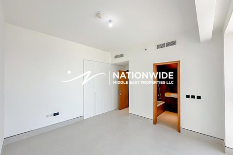 Квартира с 2 спальнями в Абу-Даби, ОАЭ №92306 5