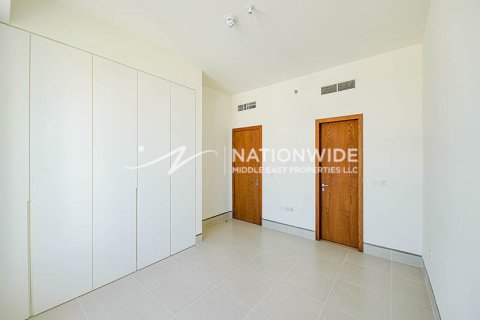 Квартира с 2 спальнями в Абу-Даби, ОАЭ №92306 4