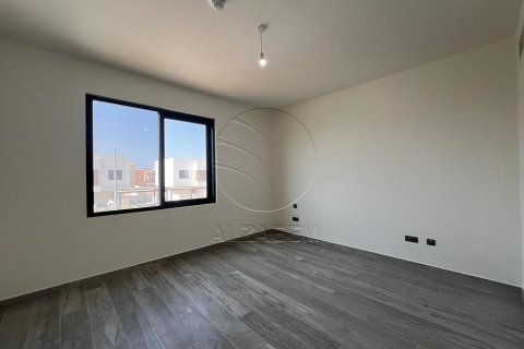 5 bedrooms Villa on the Yas Island, UAE No. 90017 13