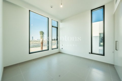 Villa de 4 dormitorios en Sun, UAE No. 72721 10