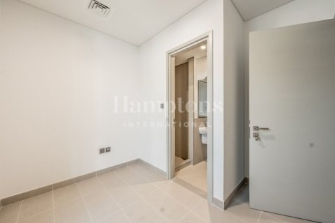 Villa de 4 dormitorios en Sun, UAE No. 72721 1