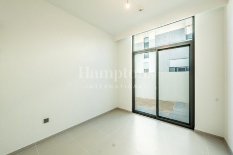 Villa de 4 dormitorios en Sun, UAE No. 72721 5