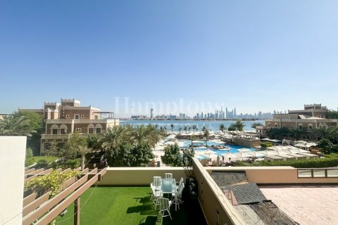 Apartment de 2 dormitorios en FIVE Palm Jumeirah, UAE No. 72720 9