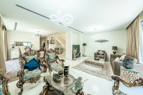 Townhouse de 4 dormitorios en Flora, UAE No. 72725 16