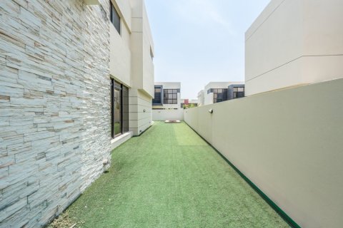 Townhouse de 4 dormitorios en Flora, UAE No. 72725 21