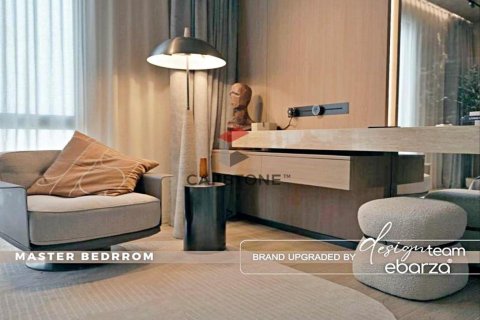 Villa de 5 dormitorios en  Yas Island, UAE No. 86302 12