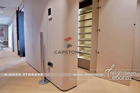 Villa de 5 dormitorios en  Yas Island, UAE No. 86302 6