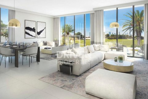 Villa de 4 dormitorios en Dubai, UAE No. 84636 2