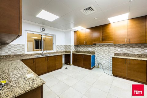 Appartement de 2 chambres à Dubai, UAE No. 103334 14