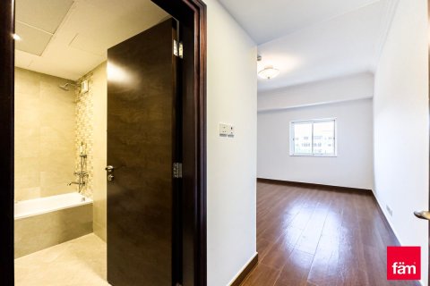 Appartement de 2 chambres à Dubai, UAE No. 103334 15