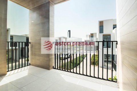 3 غرف نوم فيلا رقم 104420 32