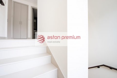 3 غرف نوم فيلا رقم 104420 23