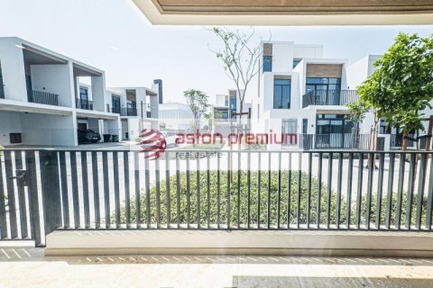 3 غرف نوم فيلا رقم 104420 24