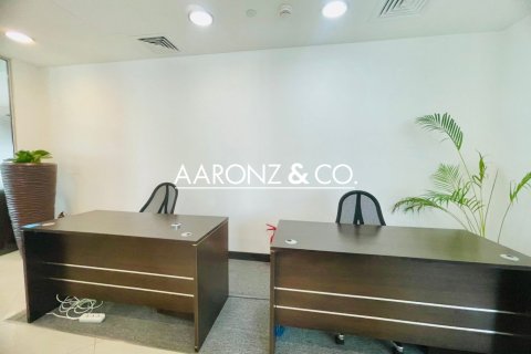 186مربع، مكتب في أبراج بحيرة جميرا, الإمارات العربية المتحدة رقم 104422 6