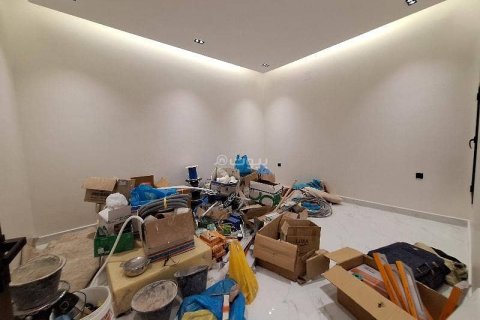 Квартира с 4 спальнями в Эр-Рияд, Саудовская Аравия №99480 15