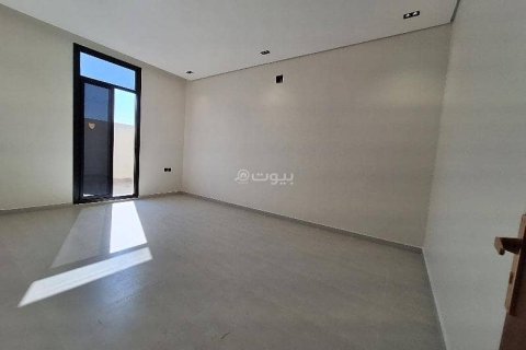 Квартира с 3 спальнями в Эр-Рияд, Саудовская Аравия №99485 3