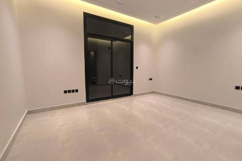 Квартира с 3 спальнями в Эр-Рияд, Саудовская Аравия №99486 9