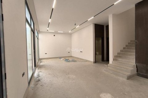 Villa de 4 chambres à Riyadh, Saudi Arabia No. 99481 5