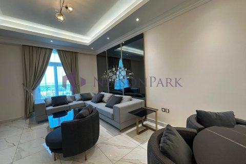 3 bedrooms Apartment in Doha, Qatar No. 57962 7