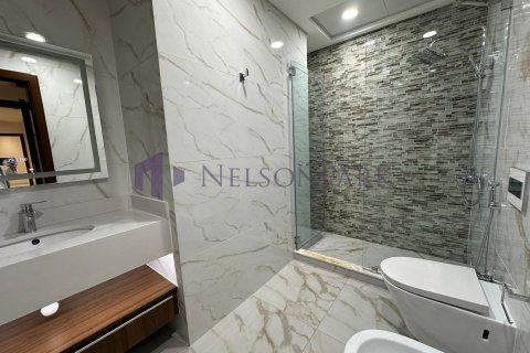 3 bedrooms Apartment in Doha, Qatar No. 57962 10