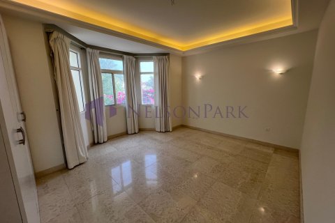 4 bedrooms Villa in Doha, Qatar No. 57973 20