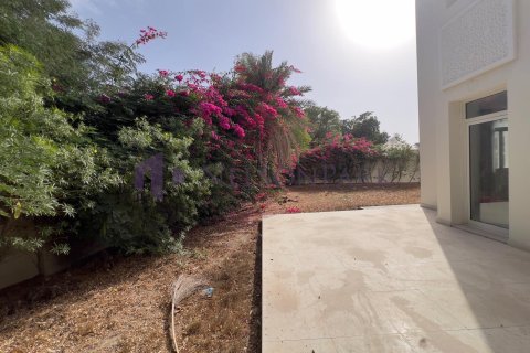 4 bedrooms Villa in Doha, Qatar No. 57973 22