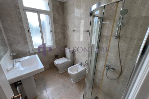 4 bedrooms Villa in Doha, Qatar No. 57973 21