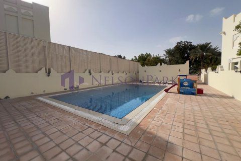 4 bedrooms Villa in Doha, Qatar No. 57973 24
