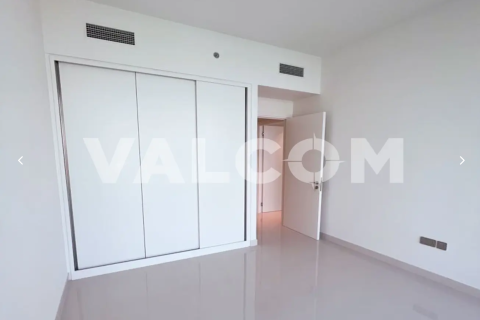 2 غرف نوم شقة في BEACH VISTA TOWER 2 EMAAR Beachfront, الإمارات العربية المتحدة رقم 97363 4