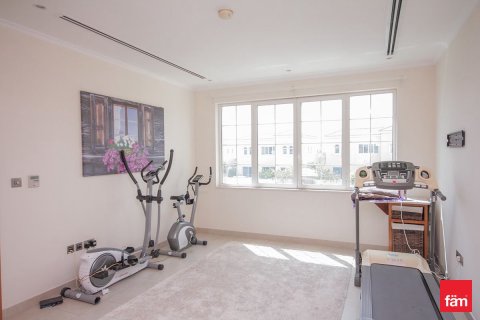 Villa de 4 chambres à Dubai, UAE No. 83023 12