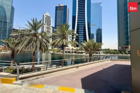 Shop de 93m² en Dubai, UAE No. 83021 11