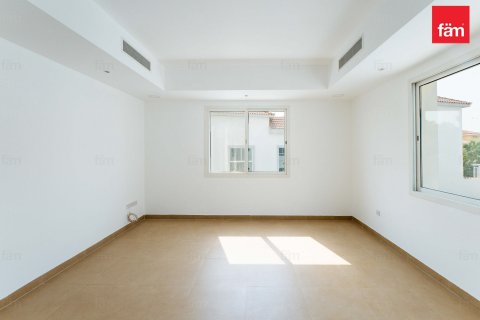 Villa de 6 dormitorios en Dubai, UAE No. 102729 24