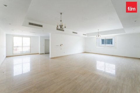 Villa de 6 dormitorios en Dubai, UAE No. 102729 12
