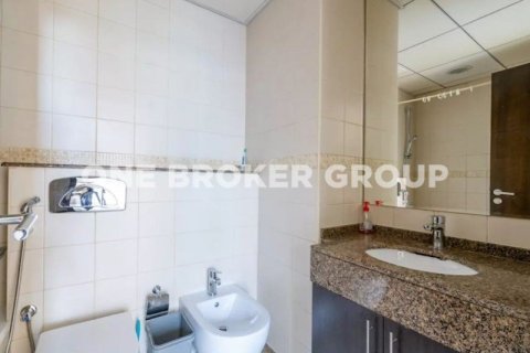 Квартира с 1 спальней в BAY CENTRAL, Дубай Марина, ОАЭ №95727 8