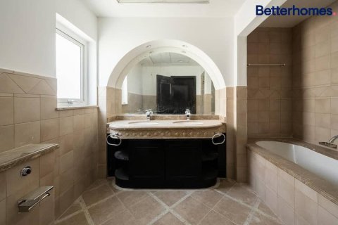 4 bedrooms Villa in The Villa, UAE No. 20023 18