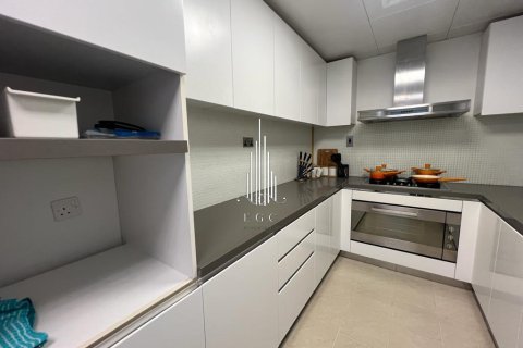 Apartment de 3 dormitorios en Corniche Road, UAE No. 32177 13