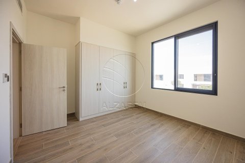 Villa de 4 dormitorios en  Yas Island, UAE No. 89877 6