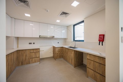 Villa de 4 dormitorios en  Yas Island, UAE No. 89877 17