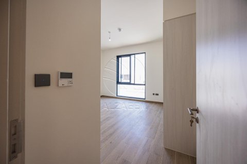 Villa de 4 dormitorios en  Yas Island, UAE No. 89877 9