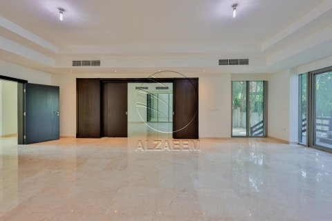5 غرفة نوم  فيلا في Al Maqtaa, الإمارات العربية المتحدة رقم 89880 21