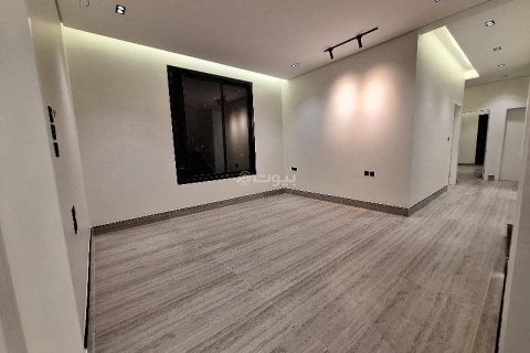 6 bedrooms Villa in Riyadh, Saudi Arabia No. 60266 26