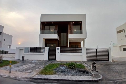 Commercial property de 5 dormitorios en Al Shamkha, UAE No. 79073 2