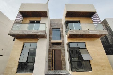 Commercial property de 6 dormitorios en Al Shamkha, UAE No. 79071 2