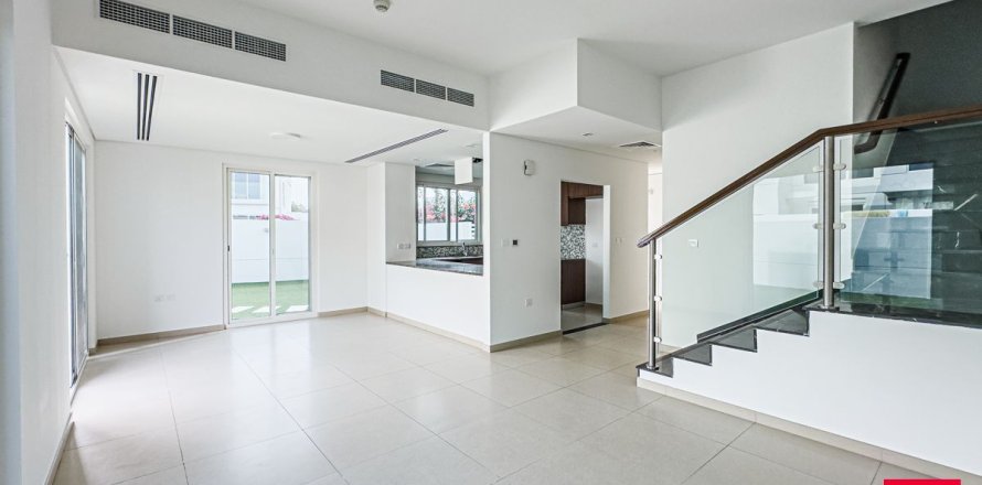 Townhouse de 4 chambres à Dubai, UAE No. 99753