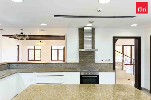 Villa de 5 chambres à Jumeirah Islands, UAE No. 99758 3