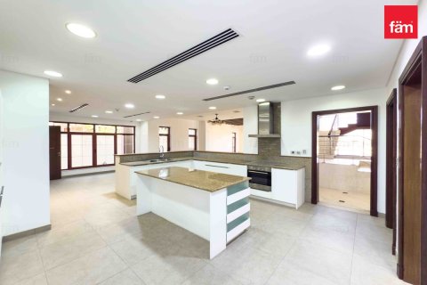 Villa de 5 chambres à Jumeirah Islands, UAE No. 99758 2