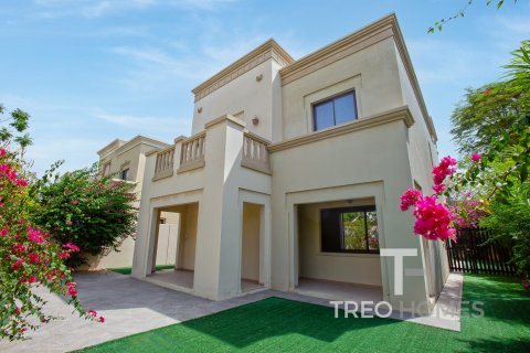 Villa de 3 chambres à Casa, UAE No. 80231 2