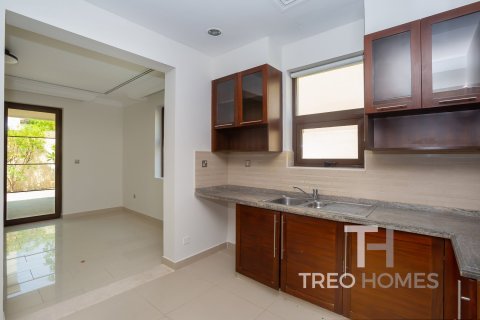 Villa de 3 chambres à Casa, UAE No. 80231 18