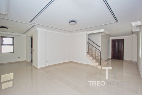 Villa de 3 chambres à Casa, UAE No. 80231 4